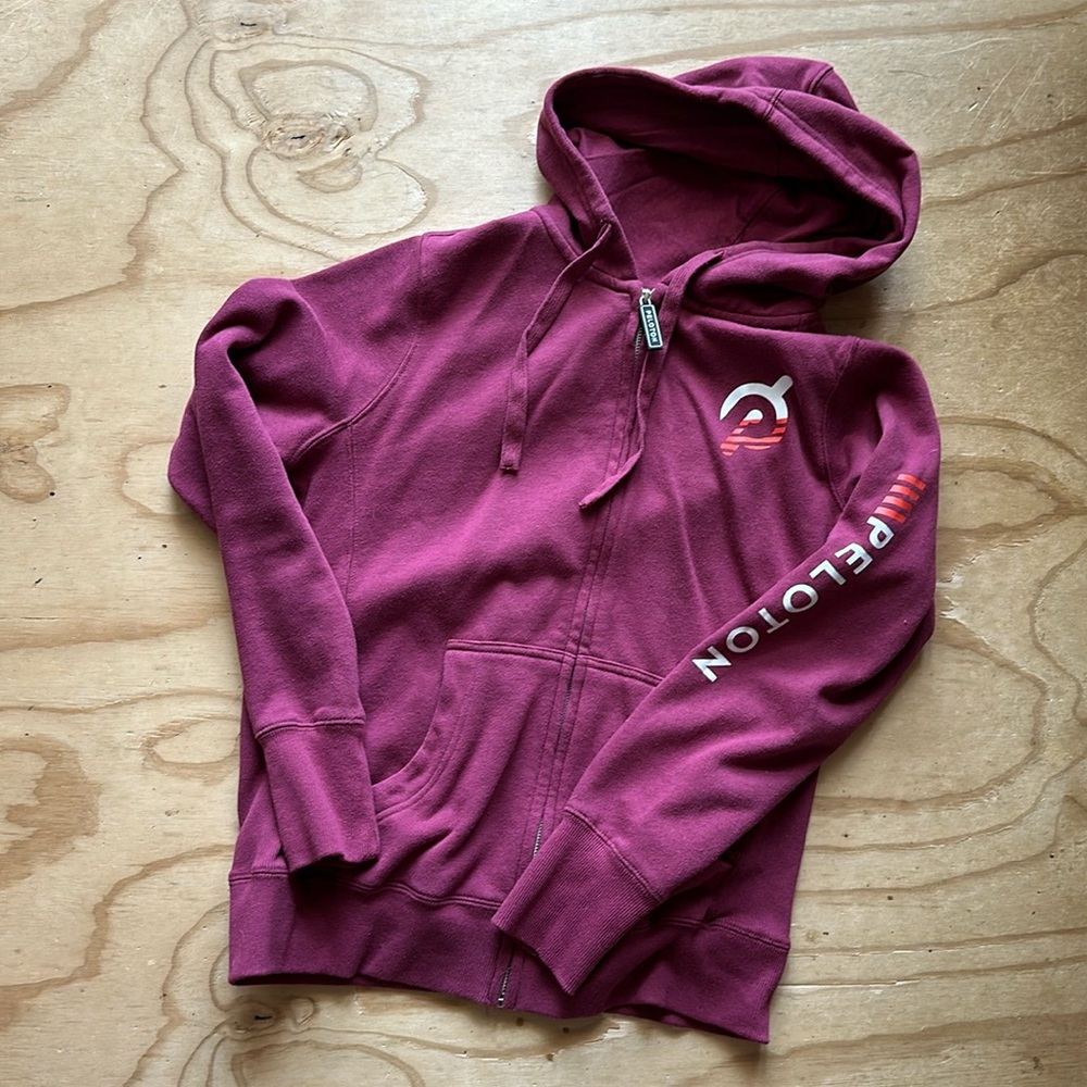 Peloton sweatshirt medium maroon hoodie women’s
